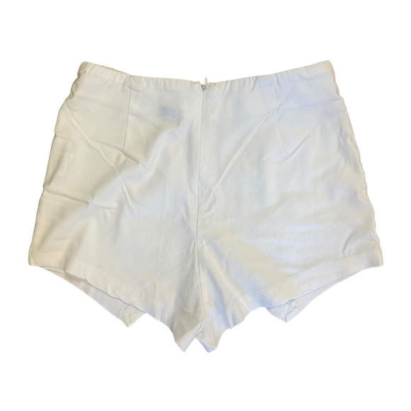White Short Mini Skort - Picture 2 of 4
